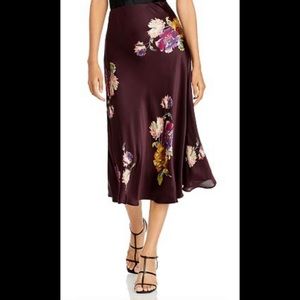 NEW Rebecca Taylor signature bias-cut slip skirt. 100% silk. Size: M